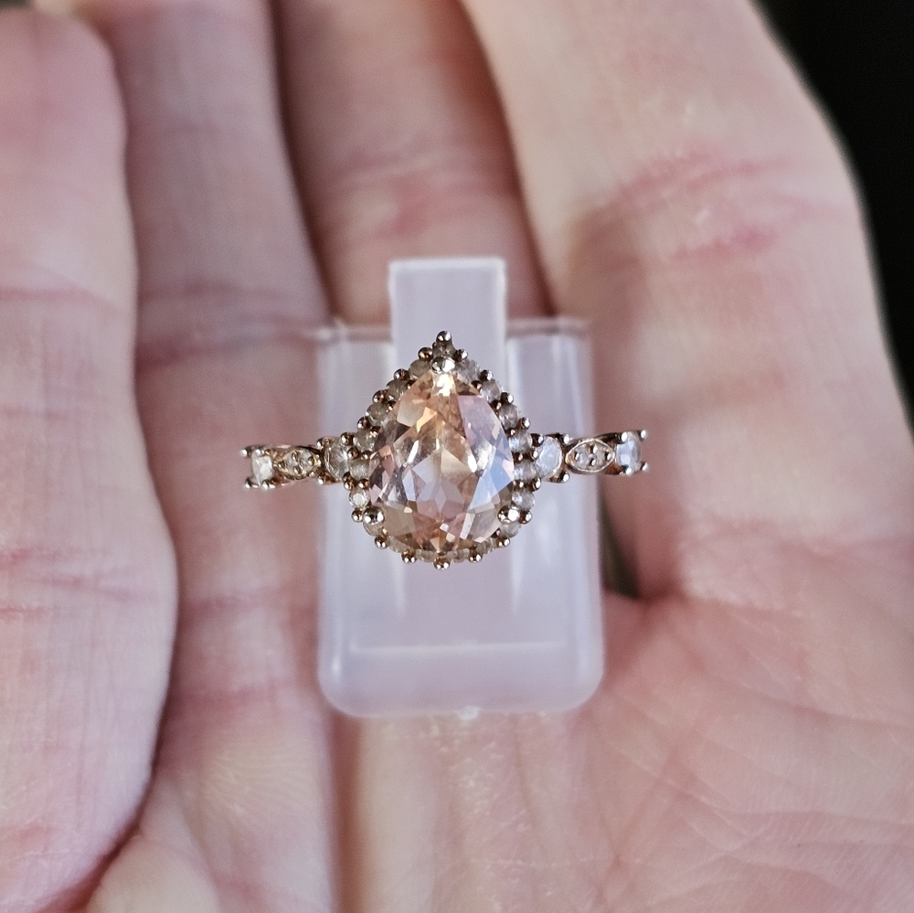 Beautiful Lab Created Morganite & White Sapphire Ring in 14k Rose Gold/925! Sz 7 - Picture 5 of 6